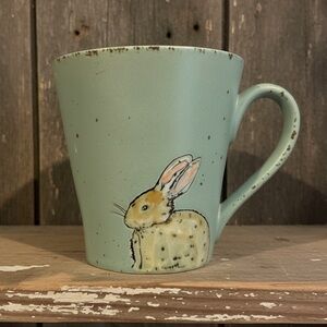 Spectrum Designz Easter Bunny Side Rabbit mug. Ceramic, 12 oz
NWT